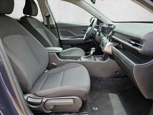 Used 2025 Hyundai Kona SEL FWD image 20