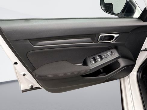 Used 2024 Honda Civic Sport image 9