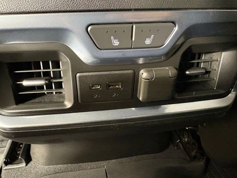 Used 2021 Chevrolet Silverado 2500 LTZ w/ LTZ Premium Package AWD/4WD image 45