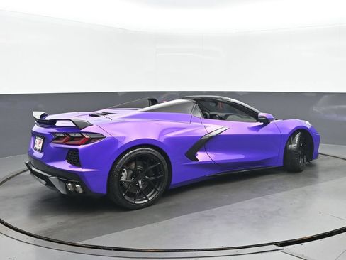 Used 2021 Chevrolet Corvette Stingray Preferred Conv w/ Z51 Performance Package RWD image 3
