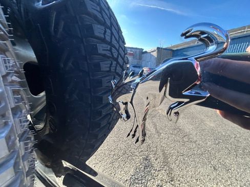 Used 2023 Ford Bronco Wildtrak AWD/4WD image 32