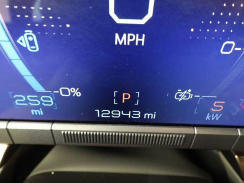 Used 2024 GMC Hummer EV 3X w/ Extreme Off-Road Package image 13