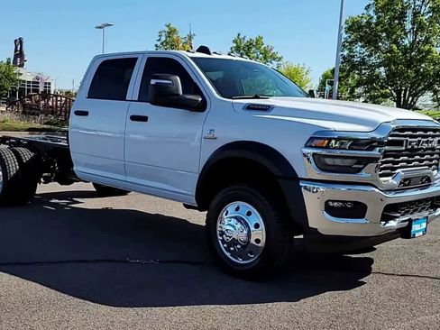New 2026 RAM 5500 Tradesman AWD/4WD image 2