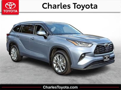 Used 2023 Toyota Highlander Limited