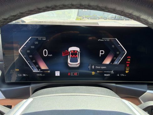 Used 2023 BMW i4 eDrive40 RWD image 19