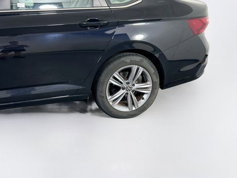 Used 2023 Volkswagen Jetta SE FWD image 28