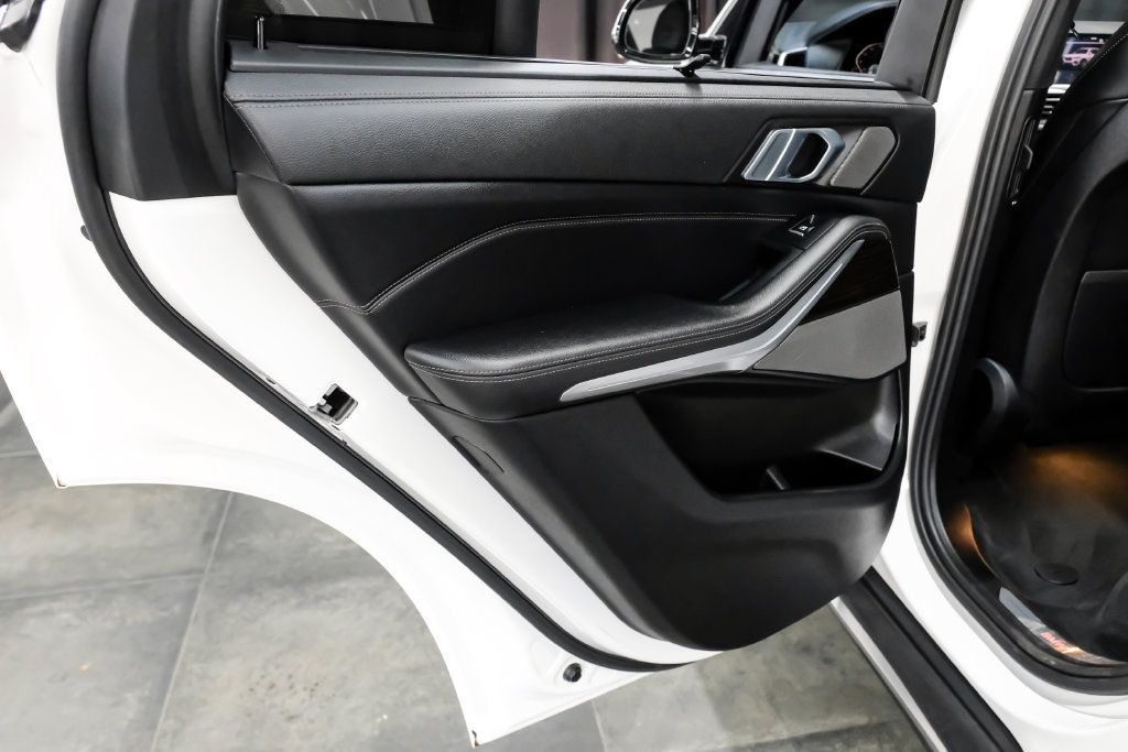 Used 2019 BMW X5 xDrive40i w/ Executive Package AWD/4WD image 56