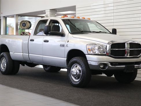 Used 2007 Dodge Ram 3500 Truck SLT w/ Quad Cab Big Horn Value Group AWD/4WD image 2