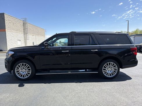 Used 2024 Ford Expedition Max Limited image 19