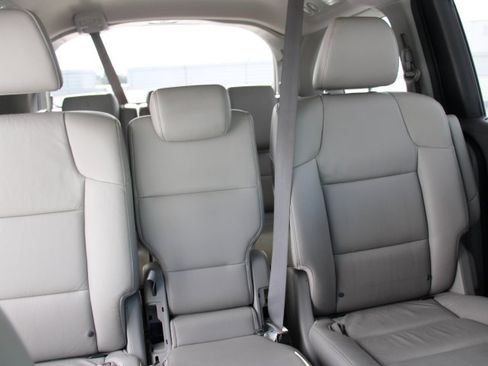 Used 2011 Honda Odyssey EX-L image 22