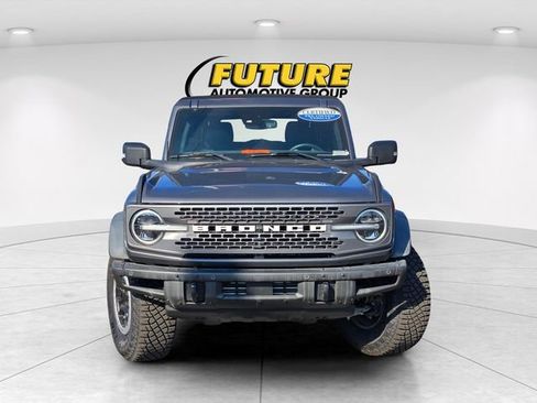 Used 2023 Ford Bronco Badlands image 2
