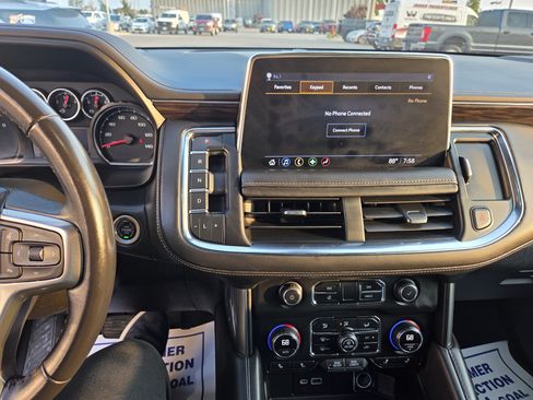 Used 2021 Chevrolet Tahoe Z71 AWD/4WD image 10