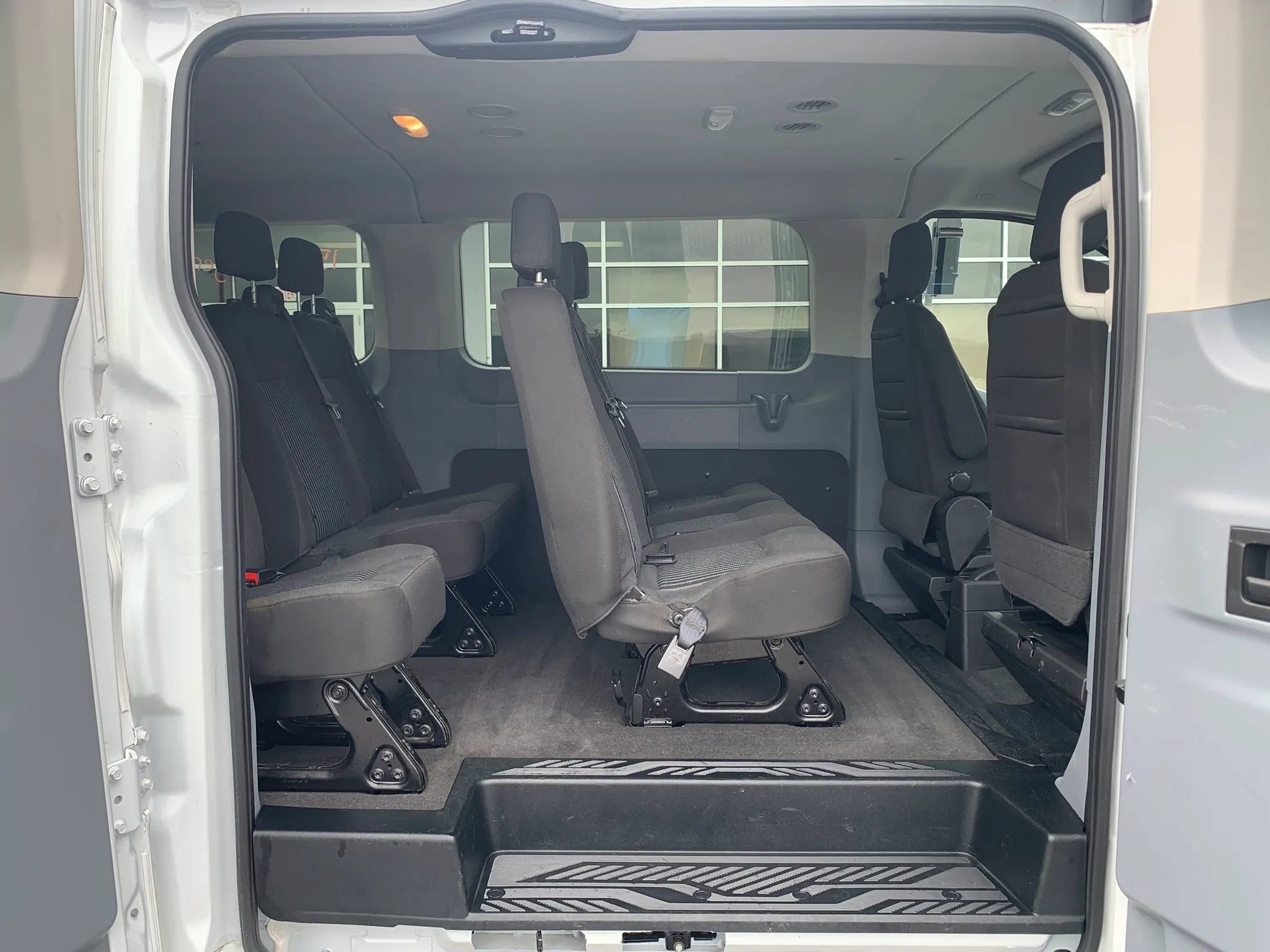 Used 2018 Ford Transit 350 XL RWD image 26