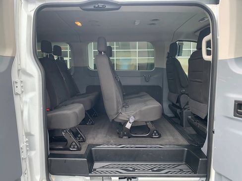 Used 2018 Ford Transit 350 XL RWD image 26