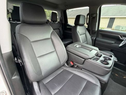 Used 2026 GMC Sierra 1500 SLT AWD/4WD image 33