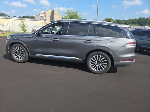 Used 2021 Lincoln Aviator Reserve w/ Equipment Group 201A RWD image 8