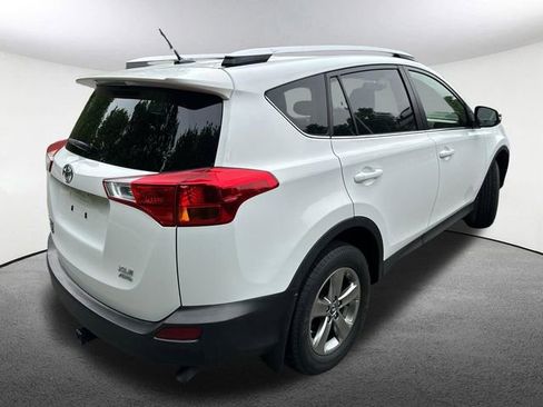 Used 2015 Toyota RAV4 XLE AWD/4WD image 10