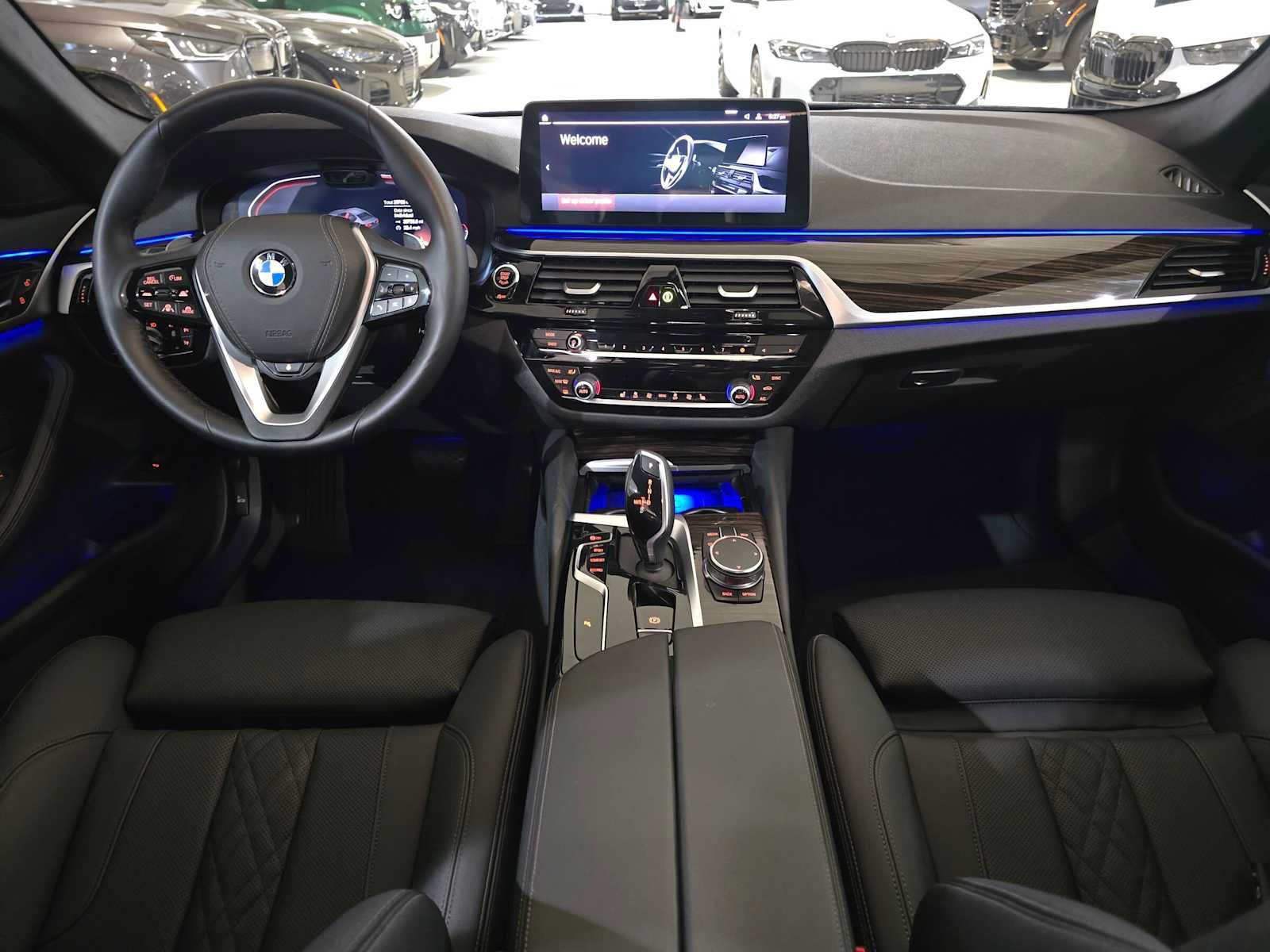 Used 2023 BMW 530i xDrive AWD/4WD image 18