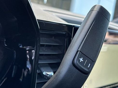 Used 2024 GMC Sierra 1500 SLT image 22