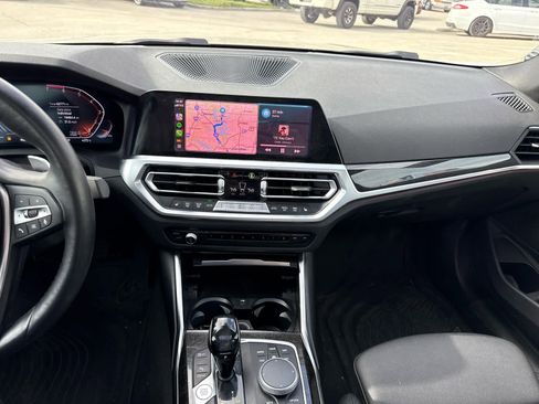 Used 2021 BMW 330i xDrive Sedan w/ Convenience Package image 8