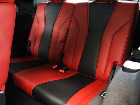 Used 2023 Acura MDX A-Spec image 10