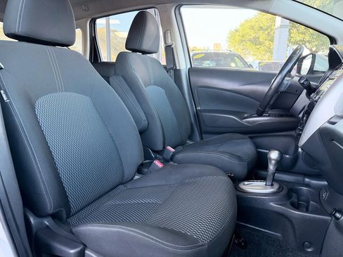 Used 2018 Nissan Versa Note SV image 15