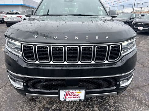 Used 2024 Jeep Wagoneer L Series III w/ Flexible Seating Group AWD/4WD image 31