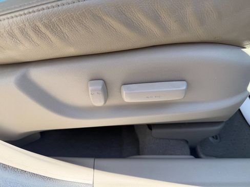 Used 2012 Acura RDX SH-AWD image 43