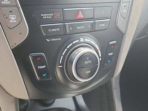 Used 2018 Hyundai Santa Fe Sport AWD/4WD image 10