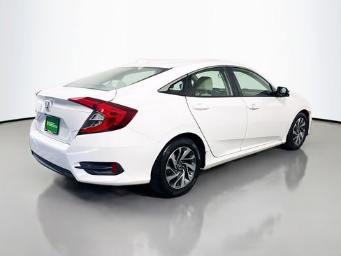 Used 2018 Honda Civic EX image 10