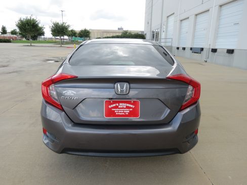Used 2016 Honda Civic LX image 8