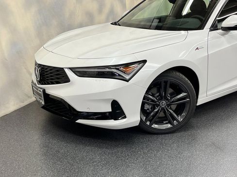 Used 2025 Acura Integra A-Spec image 2