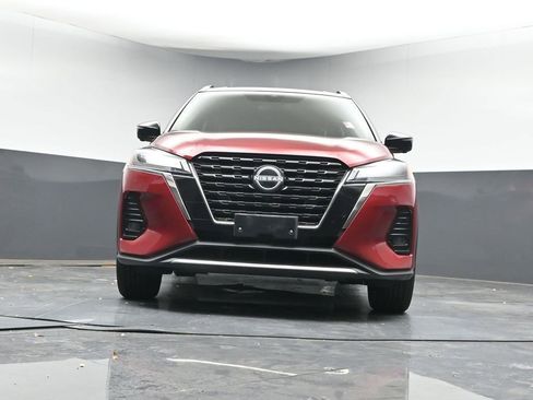 Used 2023 Nissan Kicks SR w/ SR Premium Package image 34