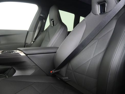 New 2026 BMW iX xDrive60 image 11