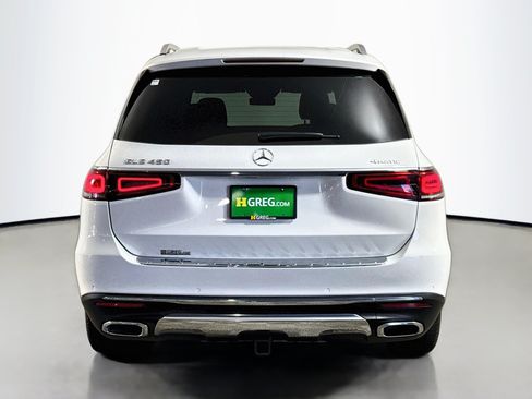 Used 2023 Mercedes-Benz GLS 450 4MATIC image 8