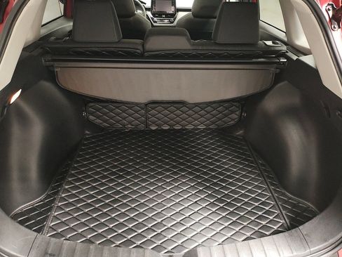 Used 2022 Toyota Corolla Cross LE image 15