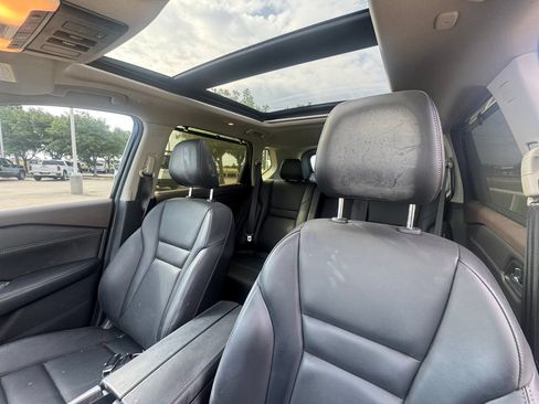 Used 2023 Nissan Rogue SV w/ SV Premium B Package FWD image 6