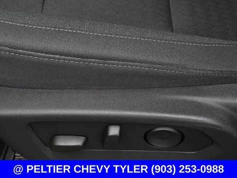 Used 2025 Chevrolet Silverado 1500 Custom w/ Turbomax Blackout Package AWD/4WD image 31