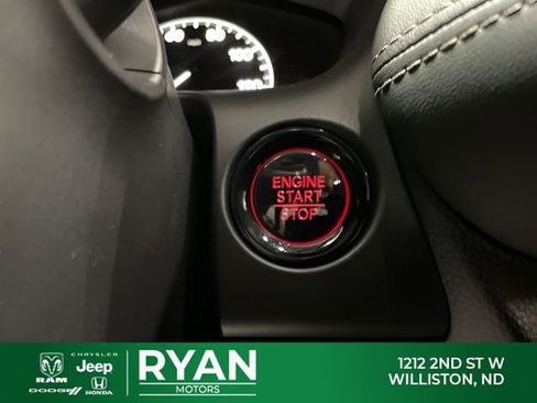 New 2026 Honda HR-V EX-L image 33