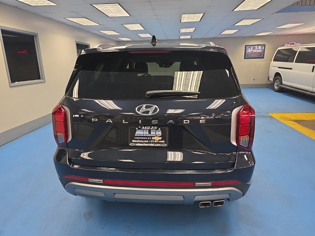 Used 2025 Hyundai Palisade SEL FWD image 4