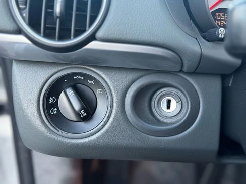 Used 2008 Porsche Cayman S Sport image 22