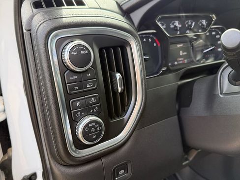 Used 2020 GMC Sierra 1500 SLT w/ SLT Premium Package AWD/4WD image 19