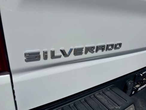 Used 2021 Chevrolet Silverado 1500 LT w/ True North Edition Plus AWD/4WD image 19