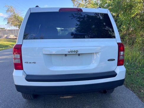 Used 2015 Jeep Patriot High Altitude image 7
