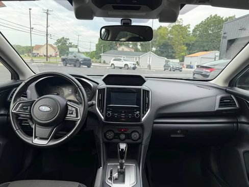 Used 2019 Subaru Crosstrek 2.0i Premium w/ Eyesight System AWD/4WD image 9