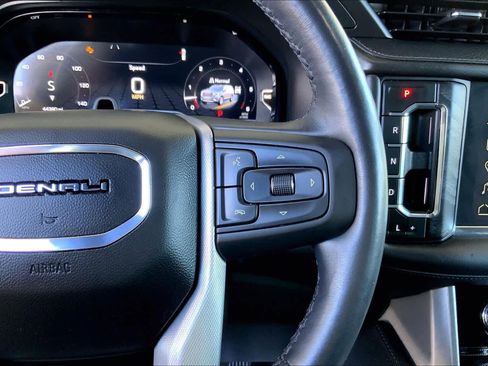 Used 2023 GMC Yukon XL Denali w/ Denali Reserve Package image 20