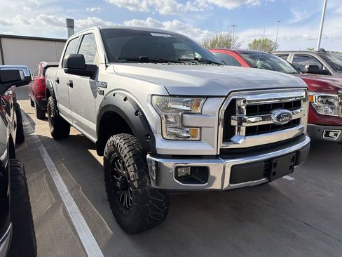 Used 2016 Ford F150 XLT image 2