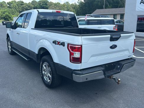 Used 2018 Ford F150 XLT w/ Equipment Group 302A Luxury AWD/4WD image 3
