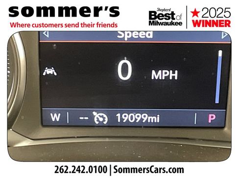 Used 2024 GMC Terrain SLT w/ Elevation Edition AWD/4WD image 14