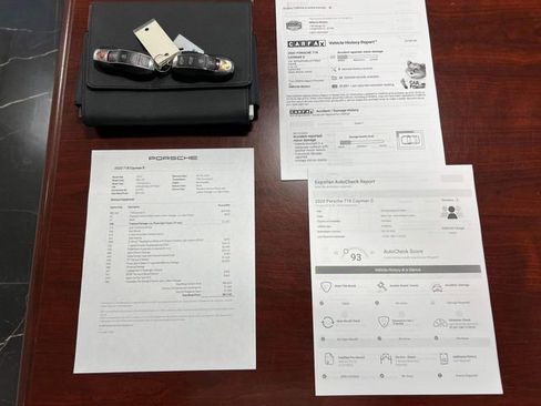 Used 2020 Porsche 718 Cayman S w/ Sport Chrono Package image 79